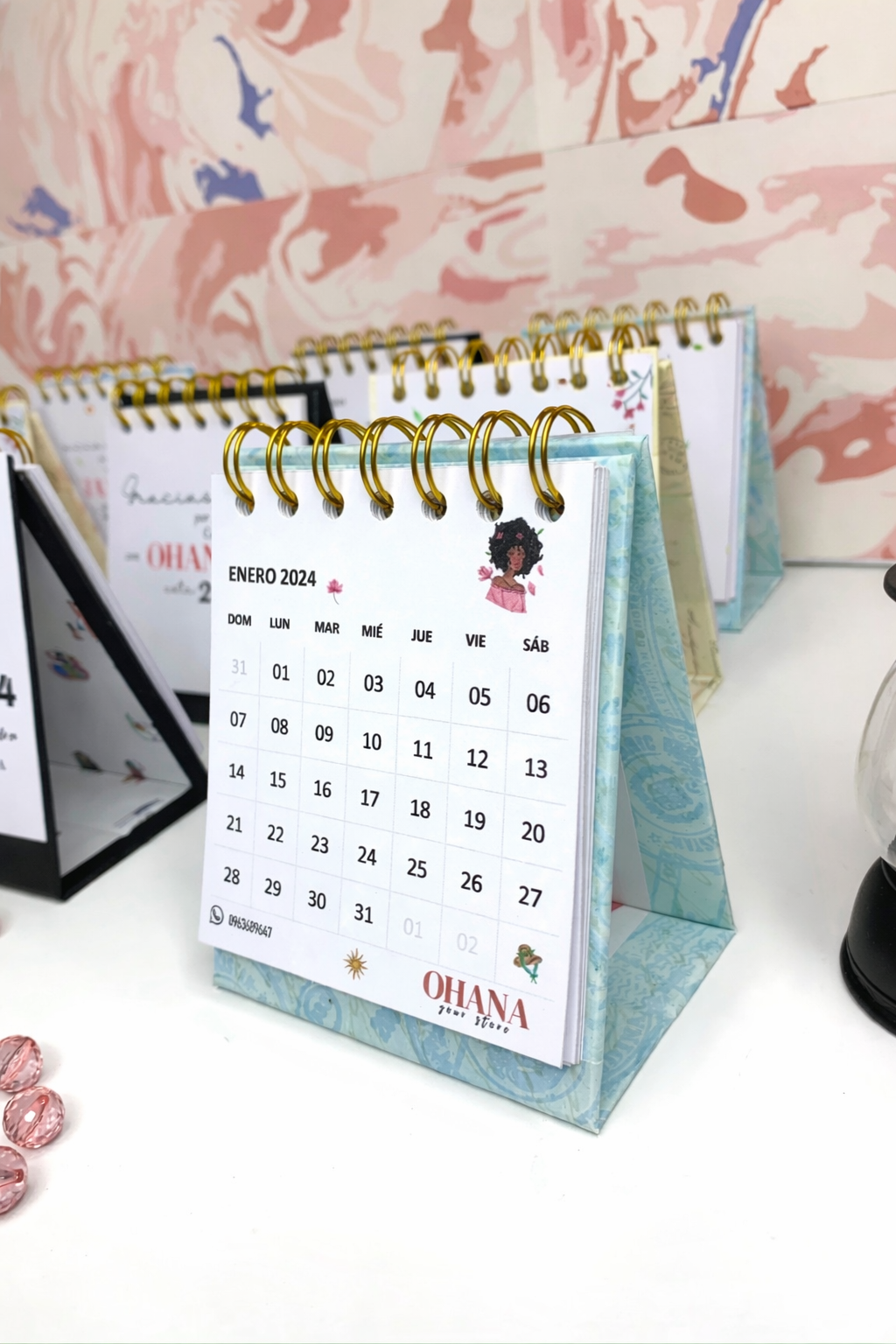 Mini Calendario de Escritorio – Esencia